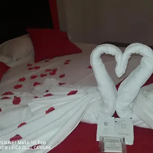 trastevere-luxury-house-16-viale-glorioso.it-romehotels.com/