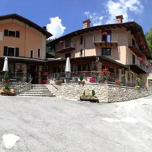 Agriturismo Cornei Da Nadia Casa di campagna
